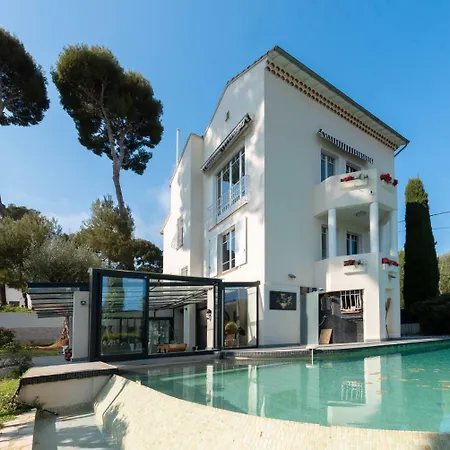 Superb Contemporain With Swimming Pool In Cap וילה *