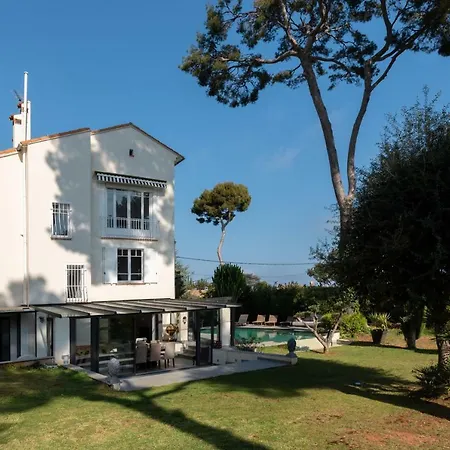 Villa Superb Contemporain With Swimming Pool In Cap