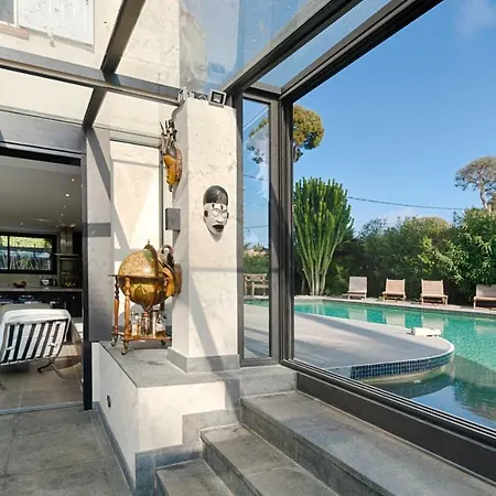Superb Contemporain With Swimming Pool In Cap וילה