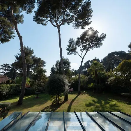 Superb Contemporain With Swimming Pool In Cap Villa Antibes