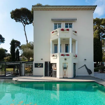 Superb Contemporain With Swimming Pool In Cap Villa Antibes