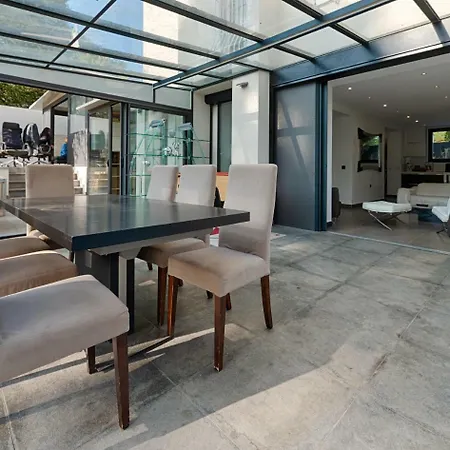 Superb Contemporain With Swimming Pool In Cap Villa Antibes